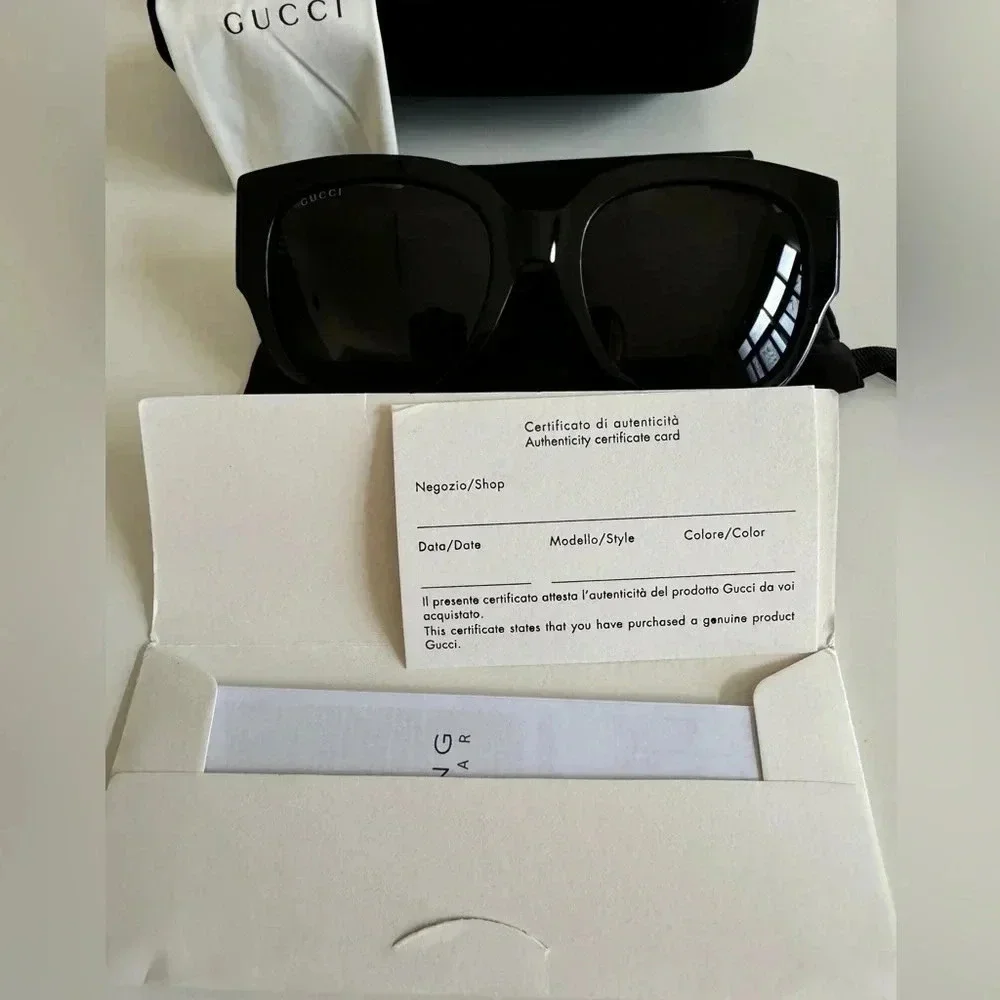 Gucci sunglasses large black 💞 - Picture 4 of 13